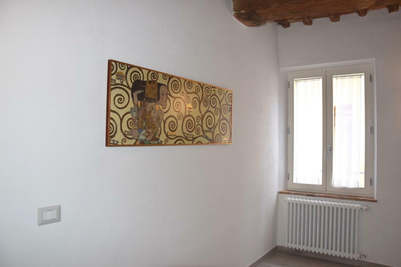 A Casa Di Sandra Сиена Екстериор снимка